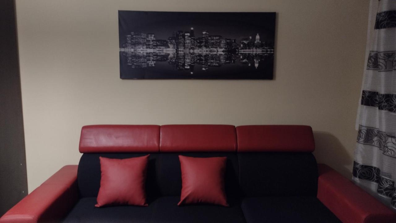 Apartament Elegant Katowice Bagian luar foto